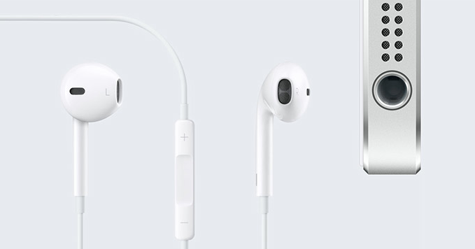 iPhone 5 и EarPods